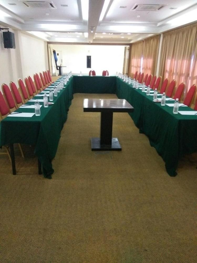 Sutera Hotel Seremban Dış mekan fotoğraf